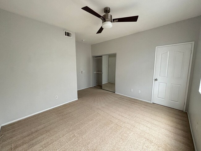 Building Photo - West Lancaster Condo In  Gated Community Near A.V College