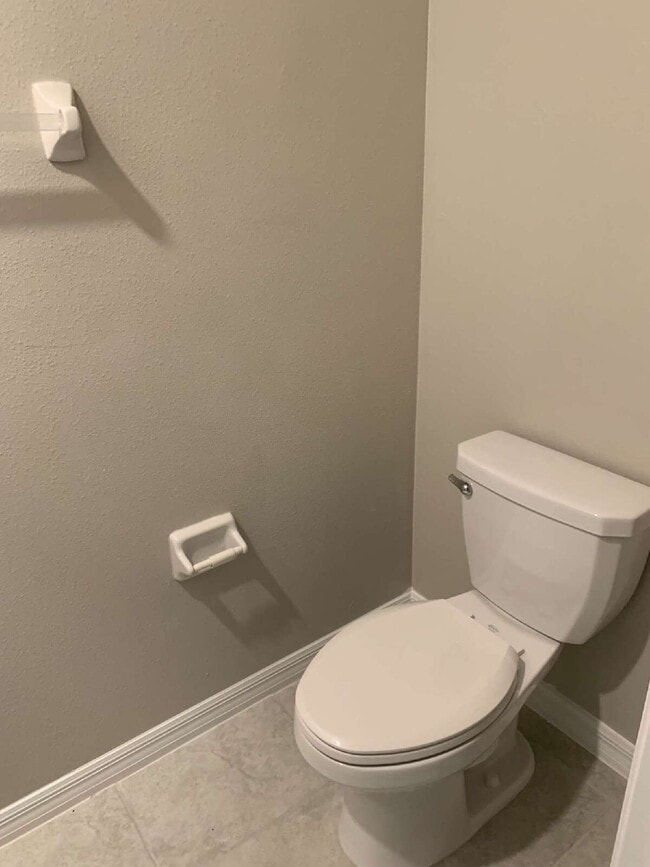 Building Photo - 9625 Pembrooke Pines Dr