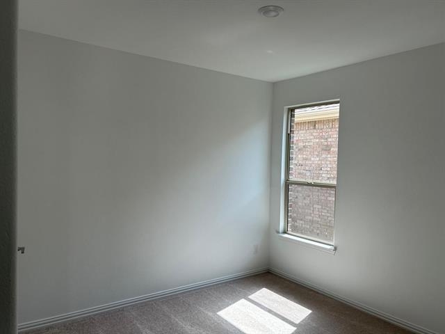 Building Photo - 724 Penvenen Pl