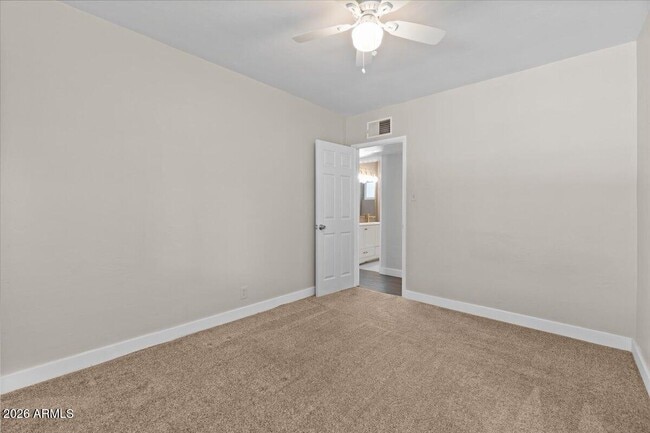 Building Photo - 4517 N 10th Ave