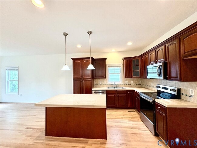 Building Photo - 1118 Alcorn Terrace