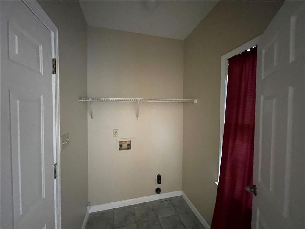 Building Photo - 10730 Pinewalk Forest Cir