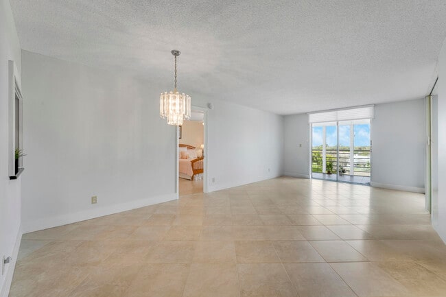 Building Photo - 6461 NW 2nd Ave