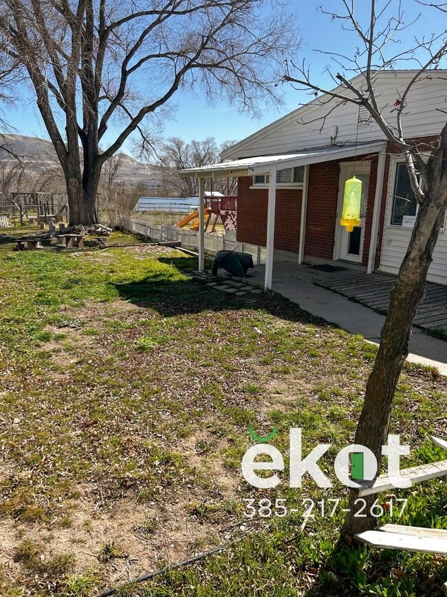 Building Photo - Jacobsen-Bluffdale