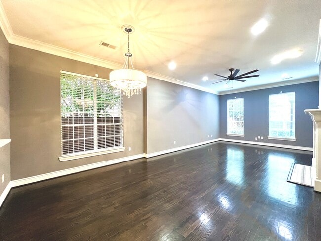 Building Photo - 6831 Staffordshire Blvd