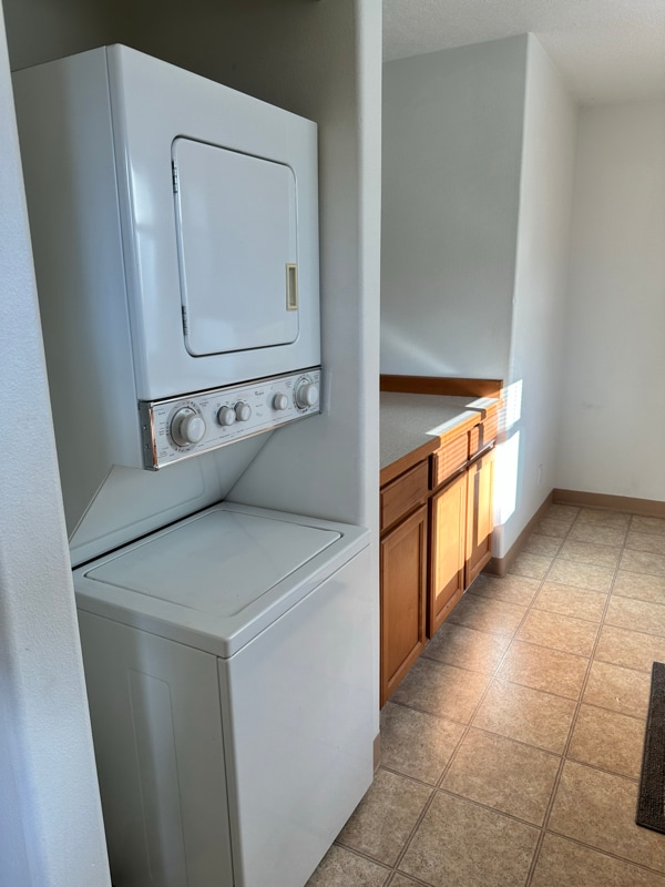 Building Photo - 282 NE 4th St