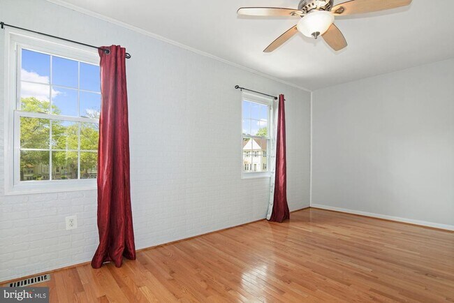 Building Photo - 1467 Chatham Ct