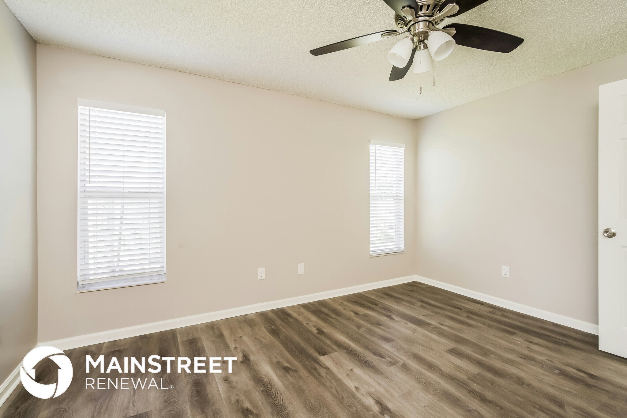 Building Photo - 619 Regency Way