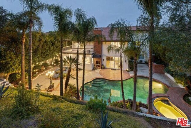 Building Photo - 4415 Dulcinea Ct