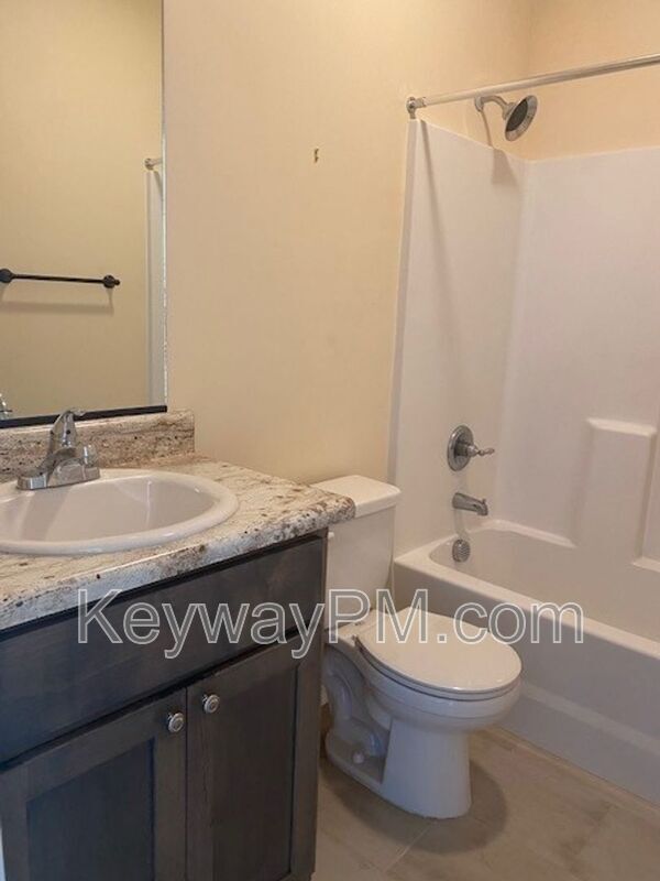Building Photo - 801 Antioch Ct