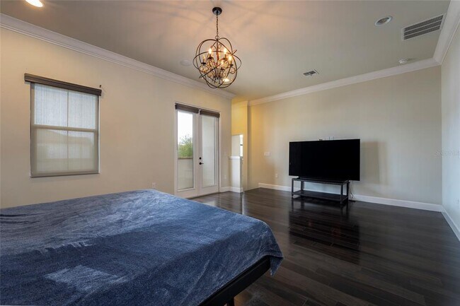 Building Photo - 8376 Via Vittoria Way