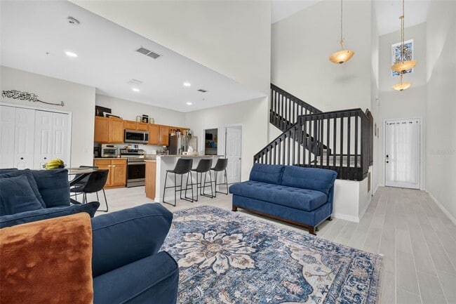 Building Photo - 6086 Chapledale Dr