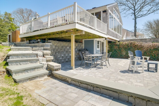 Building Photo - 89 Sunset Cir