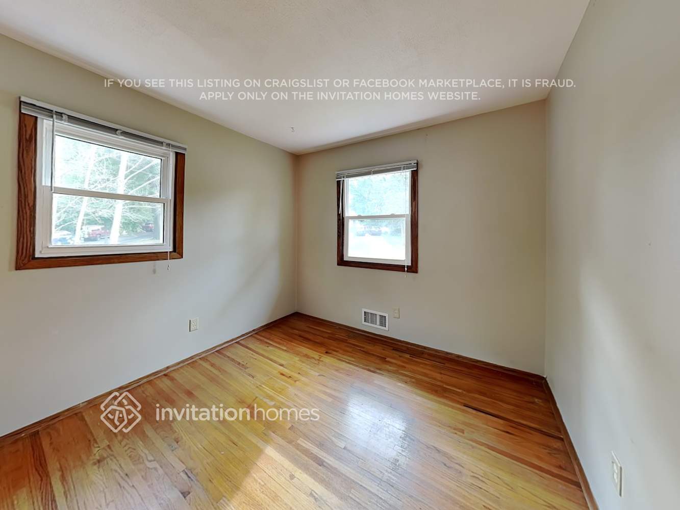 Building Photo - 2457 Spruce Pl