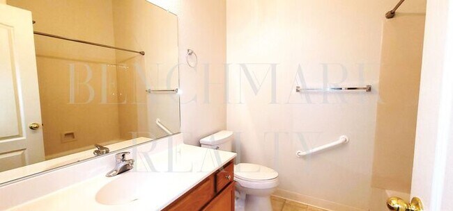Building Photo - Beautiful 3 bedroom 2 bath plus 2 car garage in Damonte Ranch with New Carpet & Paint