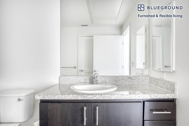 Building Photo - 765 Montague Expy