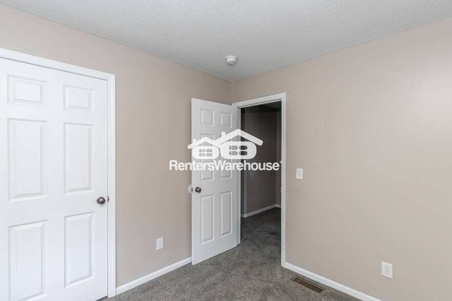 Building Photo - 13009 Washington Ct