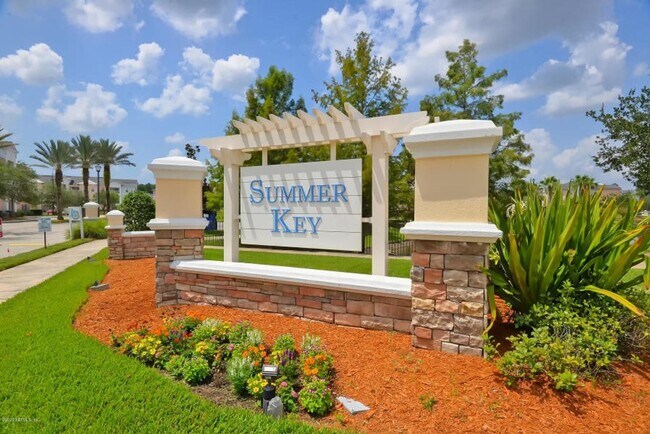 Primary Photo - Charming 3-Bed, 2-Bath Condo in Key West-S...