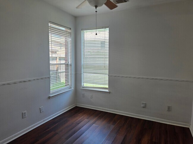 Building Photo - 21526 Oakbridge Park Ln