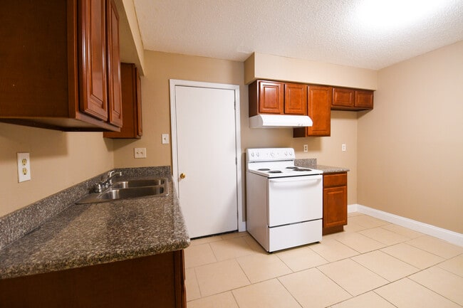 Building Photo - 227 Belle Terre Blvd