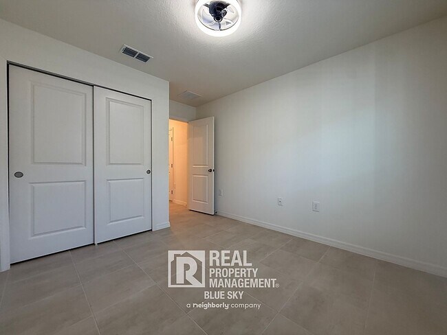 Building Photo - 14603 Abasail Ln