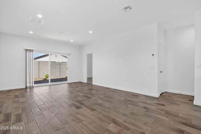 Building Photo - 9362 S Marisol Dr