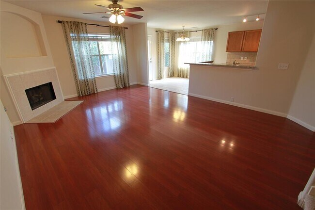 Building Photo - 629 Arrowood Pl