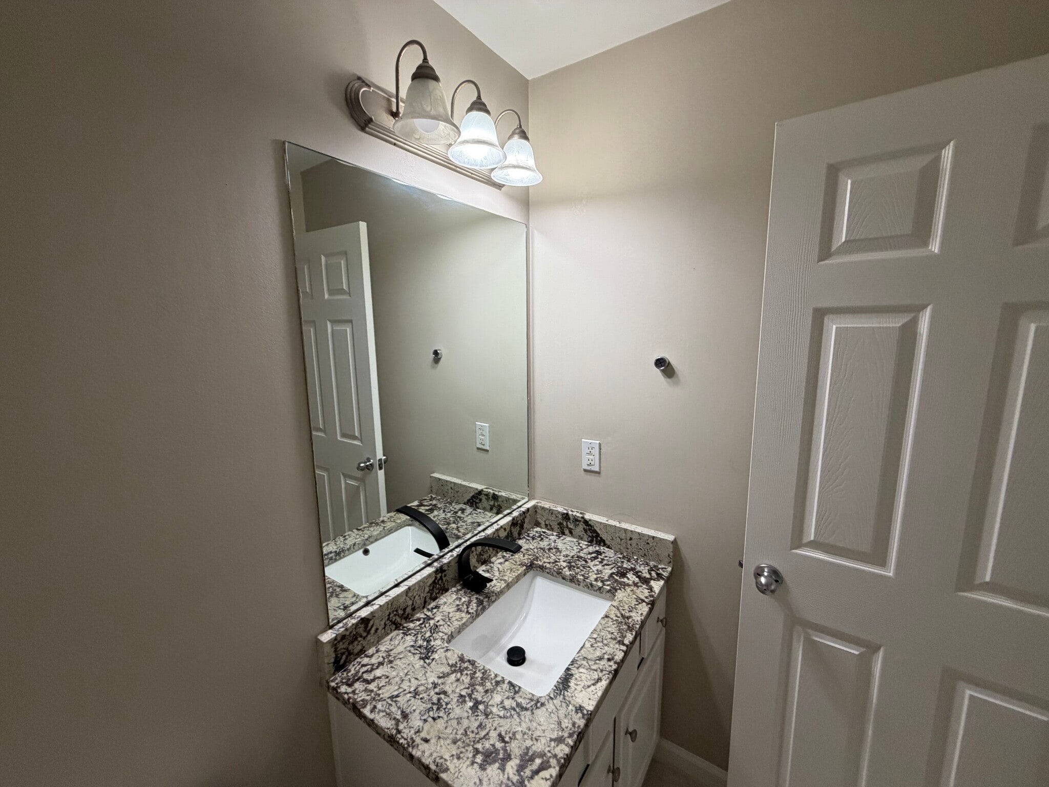 fun bathroom on the left - 3315 Watson Gate Rd