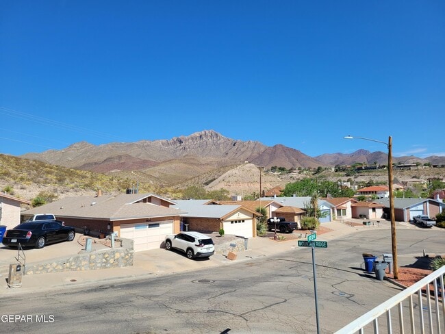 Building Photo - 3200 Mountain Ridge Dr