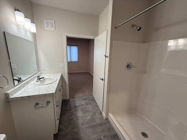 Building Photo - Northern Point Apartments