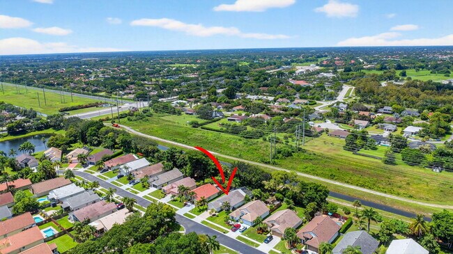 Building Photo - 1891 Oak Berry Cir