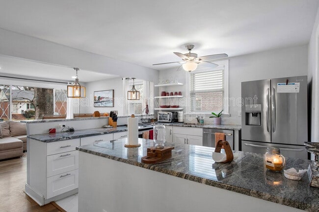 Building Photo - 5517 Danley Ln