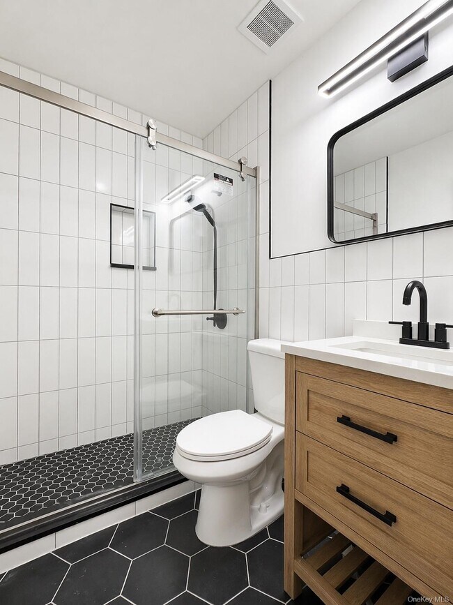 Building Photo - 287 NY-32