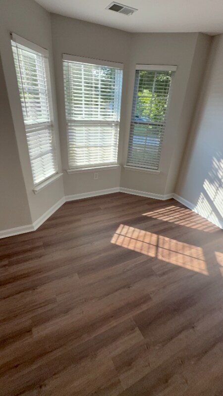 Building Photo - 3080 Landington Dr