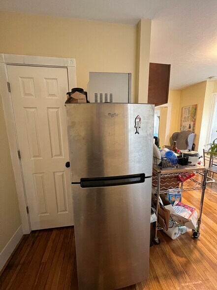 Building Photo - 15 Blake St