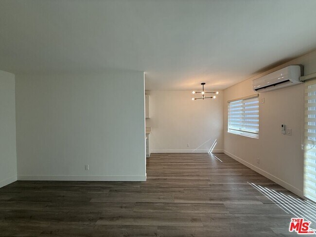 Building Photo - 3707 S Canfield Ave