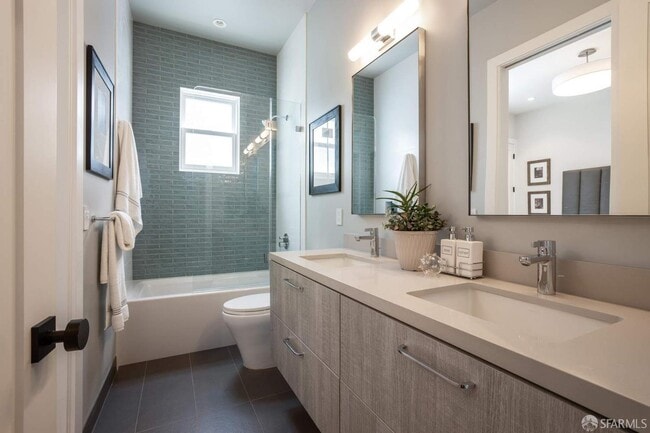 Building Photo - 903 Minnesota St