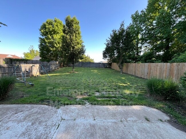 Building Photo - 6986 Parkbrook Ln
