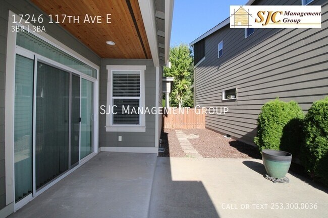 Building Photo - 17246 117th Ave E