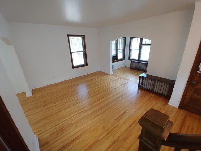 Building Photo - 1210 W 32nd St