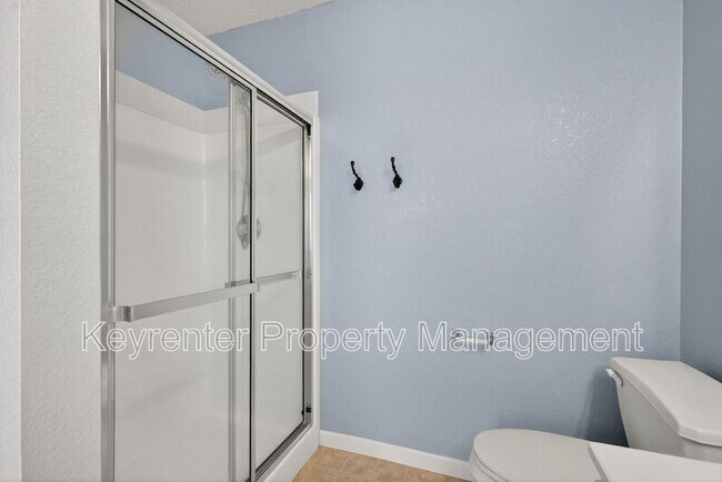 Building Photo - 1233 Grand Canyon Dr