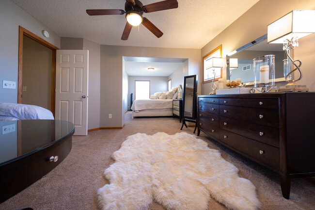 Building Photo - 10803 Kingsfield Ln