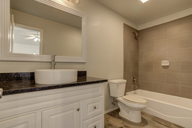 Building Photo - 1608 48th St