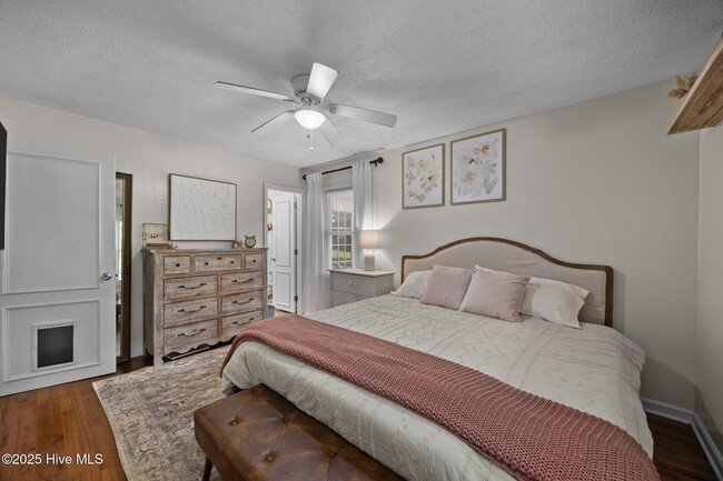Building Photo - 206 Brentwood Ct