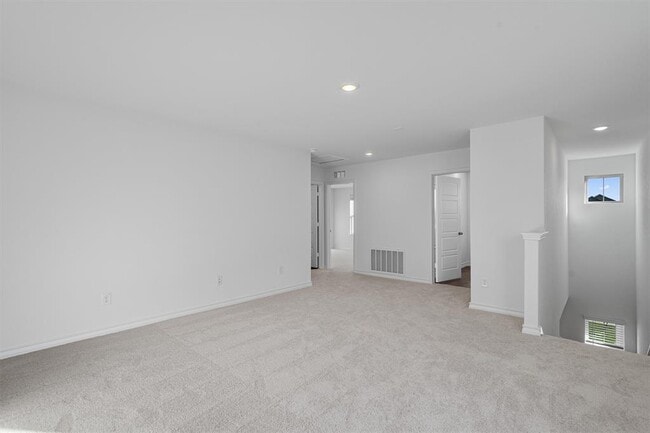 Building Photo - 812 Heartseed Ave