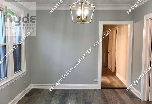 Building Photo - 8728 S Honore St