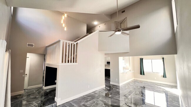 Building Photo - Charming Orlando Retreat – 3BR, 2BA Single-Family Home! WASHER & DRYER INCLUDED!