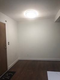Building Photo - 401 US-22