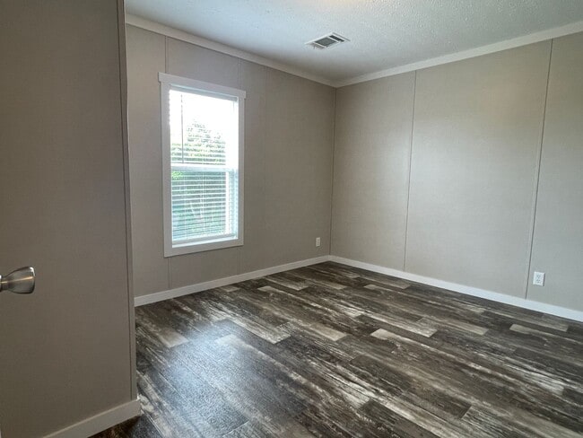 Building Photo - Nice 3 Bedroom 2 Bath Home Built in 2021 A...