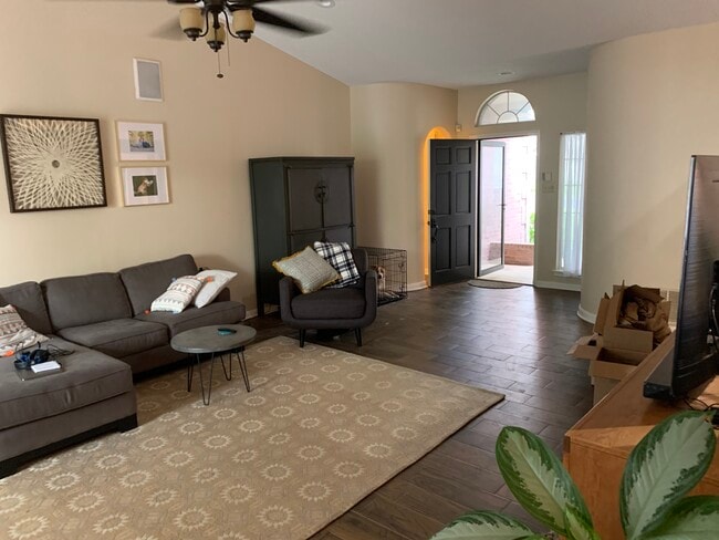 Great Room - 3826 Tavern Oaks